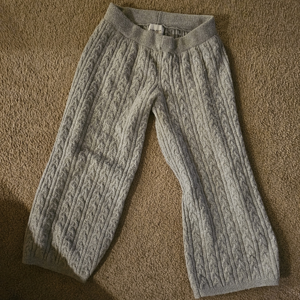 Cozy Gray Cable Knit pants